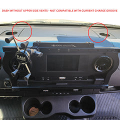 Vehicle dashboard with RAM Mount and no upper side vents, labeled for compatibility note.